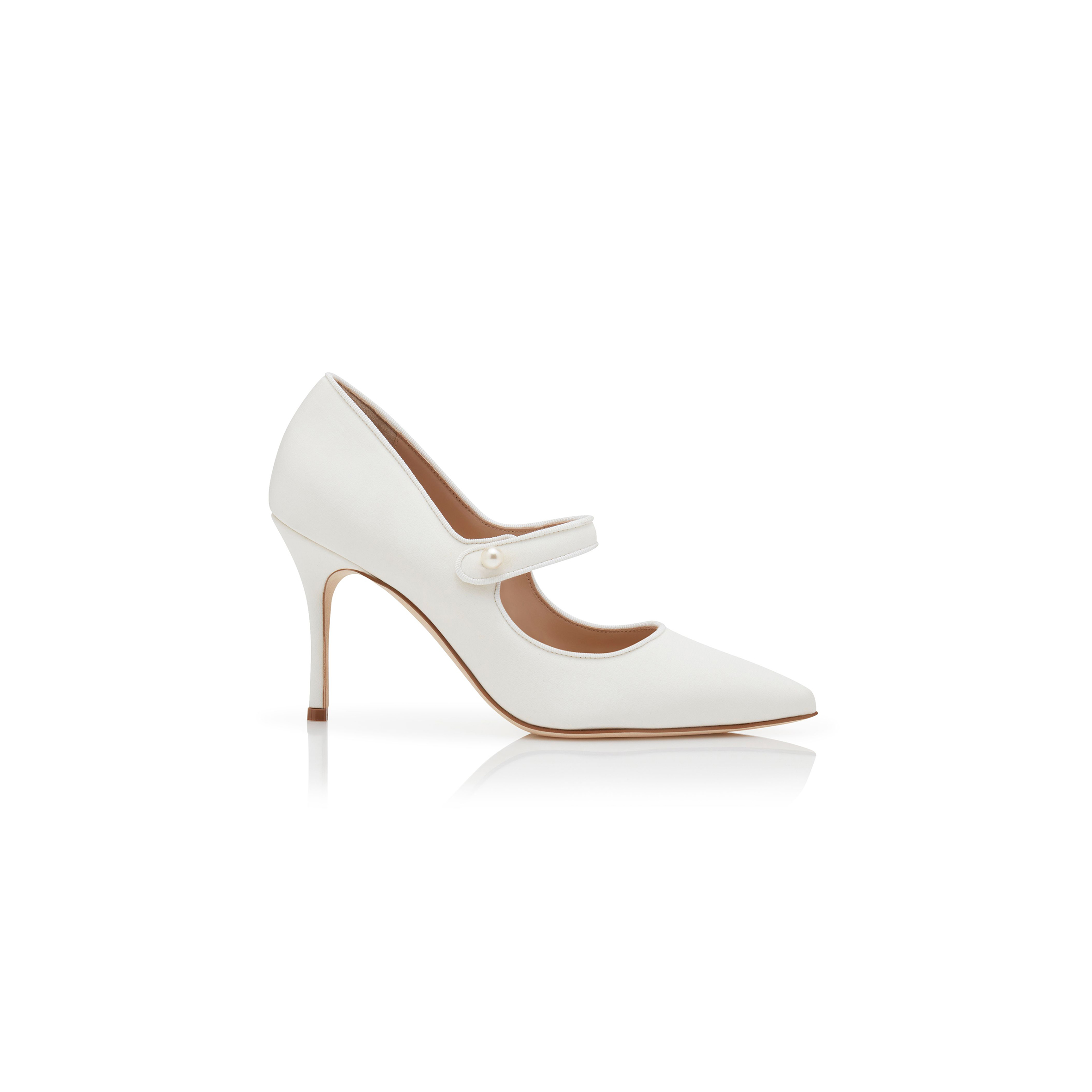 MANOLO BLAHNIK CAMPARIPEARL WHITE CREPE DE CHINE MARY JANE PUMPS 424-2023-0001 MANOLO BLAHNIK CAMPARIPEARL WHITE CREPE DE CHINE MARY JANE PUMPS 424-2023-0001